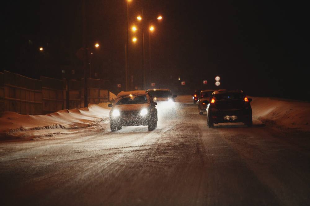 В результате аварии на трассе Пермь – Екатеринбург ограничили движение транспорта