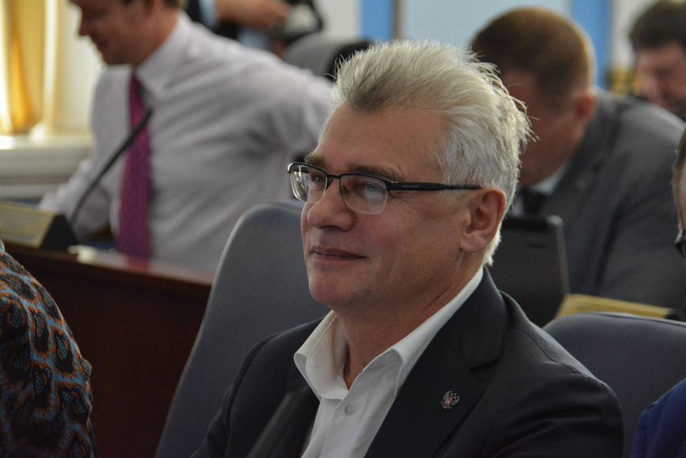 ​Алексей Грибанов написал заявление о досрочном сложении мандата депутата