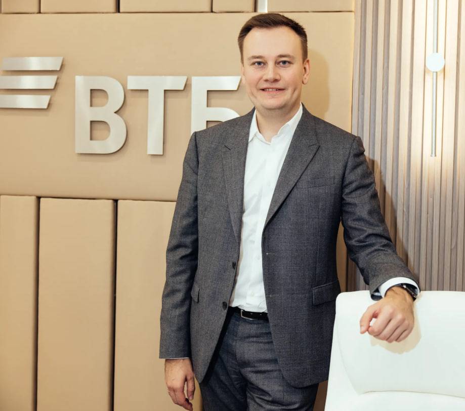  ВТБ снизил ставки по кредитам наличными 