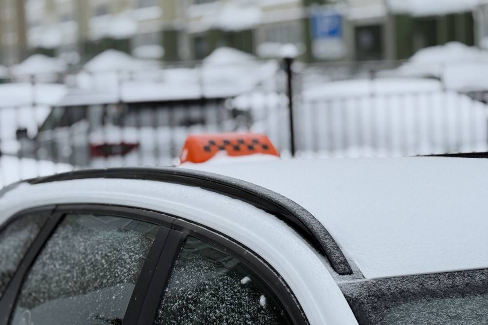 Своим ходом. В Пермском крае начали действовать новые требования к автомобилям такси