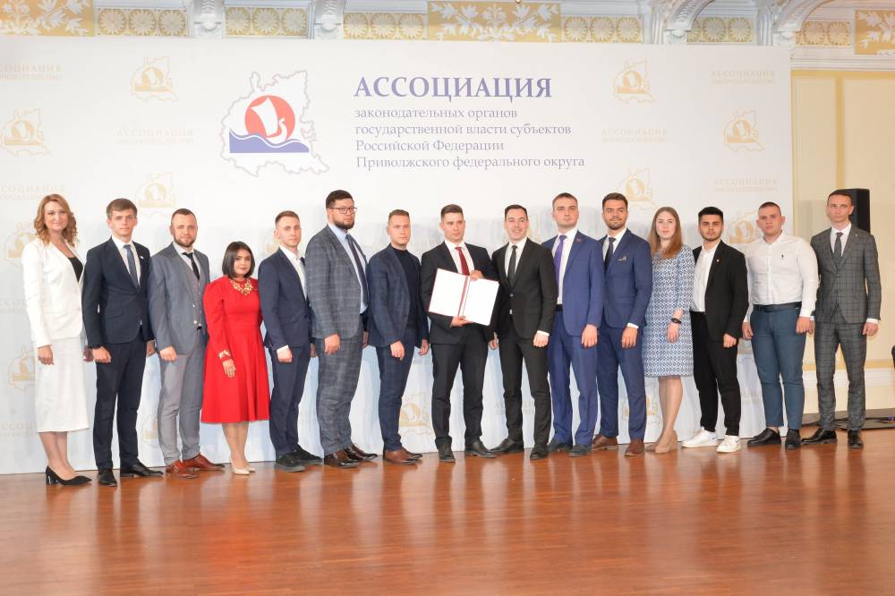 В Приволжском федеральном округе создана первая в России Ассоциация Молодежных парламентов