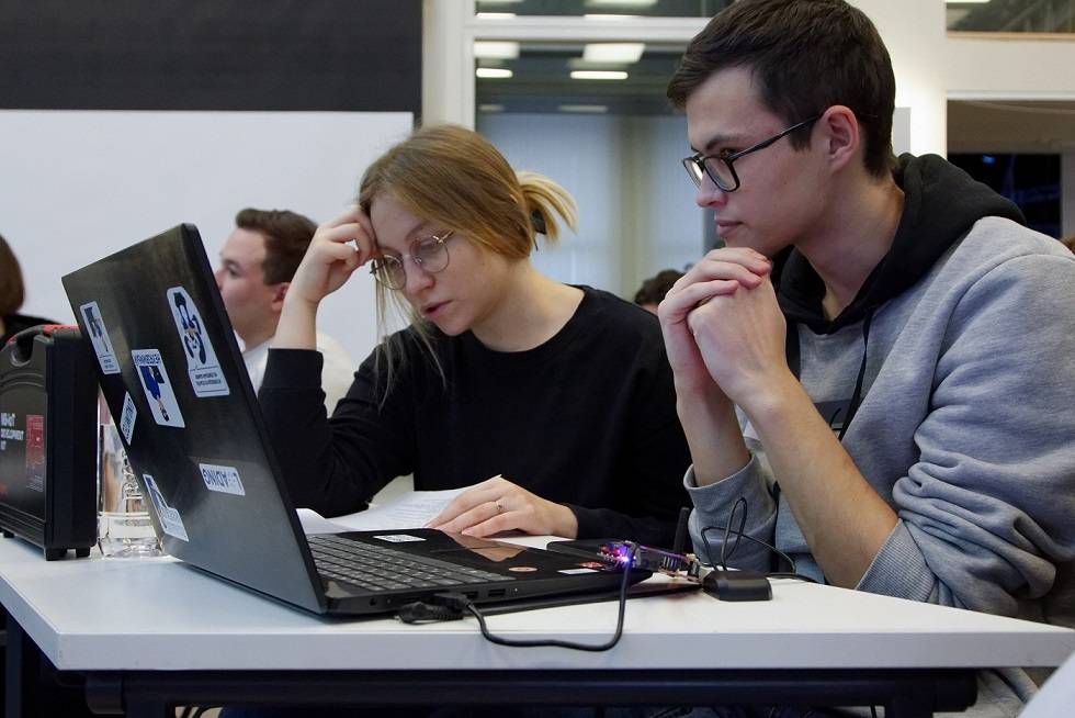 ​Аналитика МТС RED: 28 % сотрудников сливают рабочие логины и пароли в фишинговых рассылках