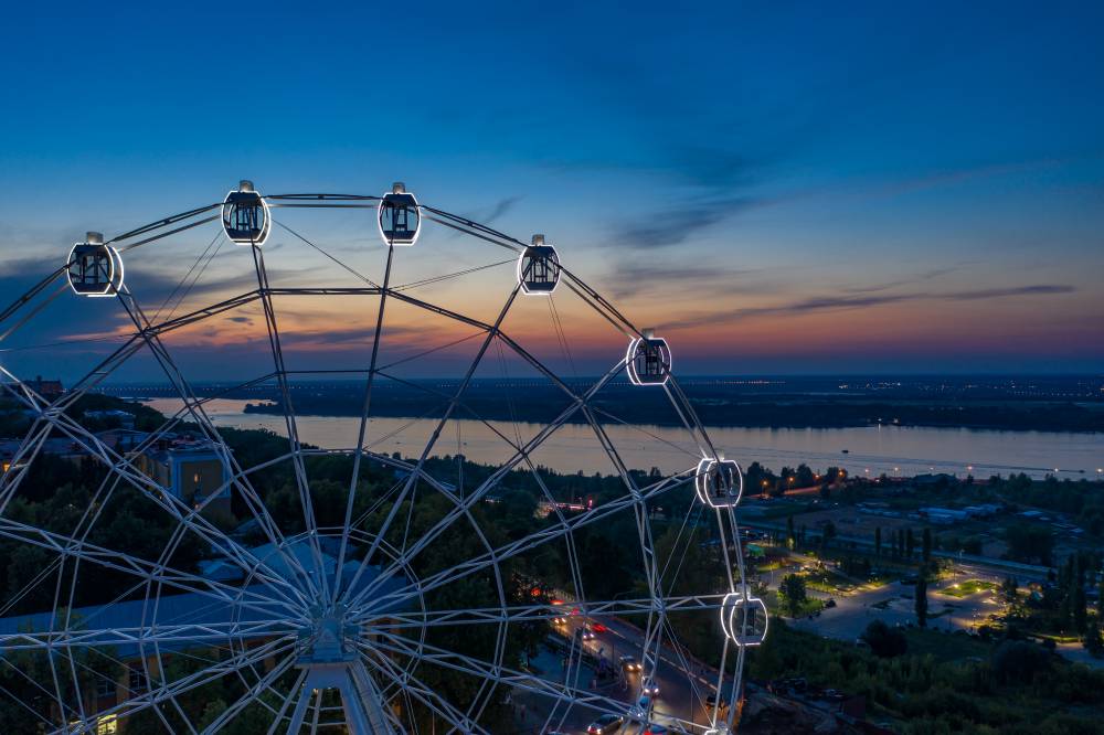 Инвесторы из Перми открыли в Нижнем Новгороде колесо обозрения