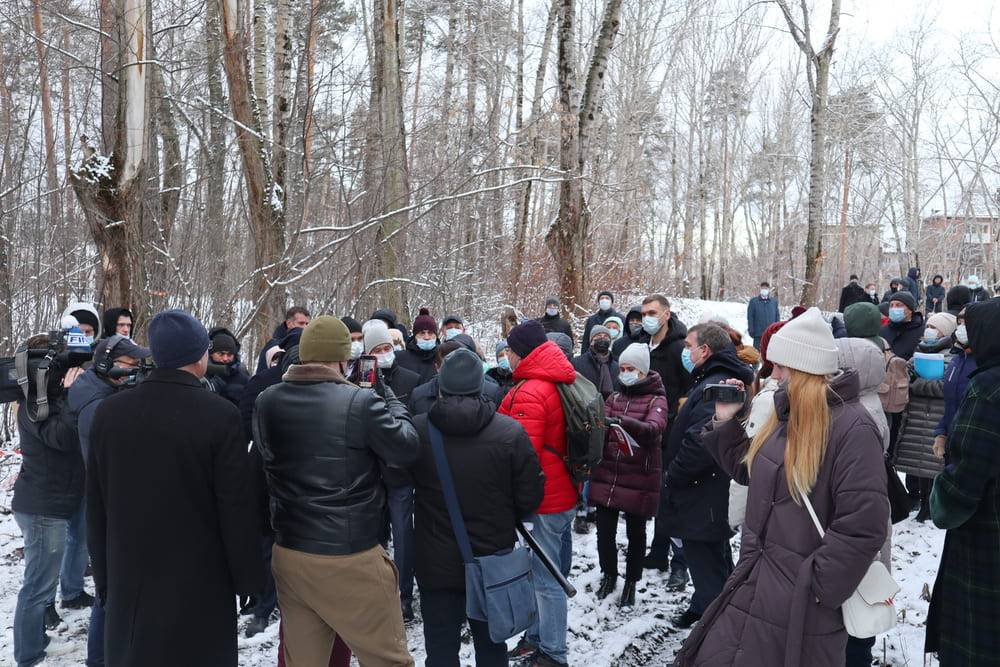  Лес общественного гнева. Жители района ДКЖ выступили против строительства общежития РЖД