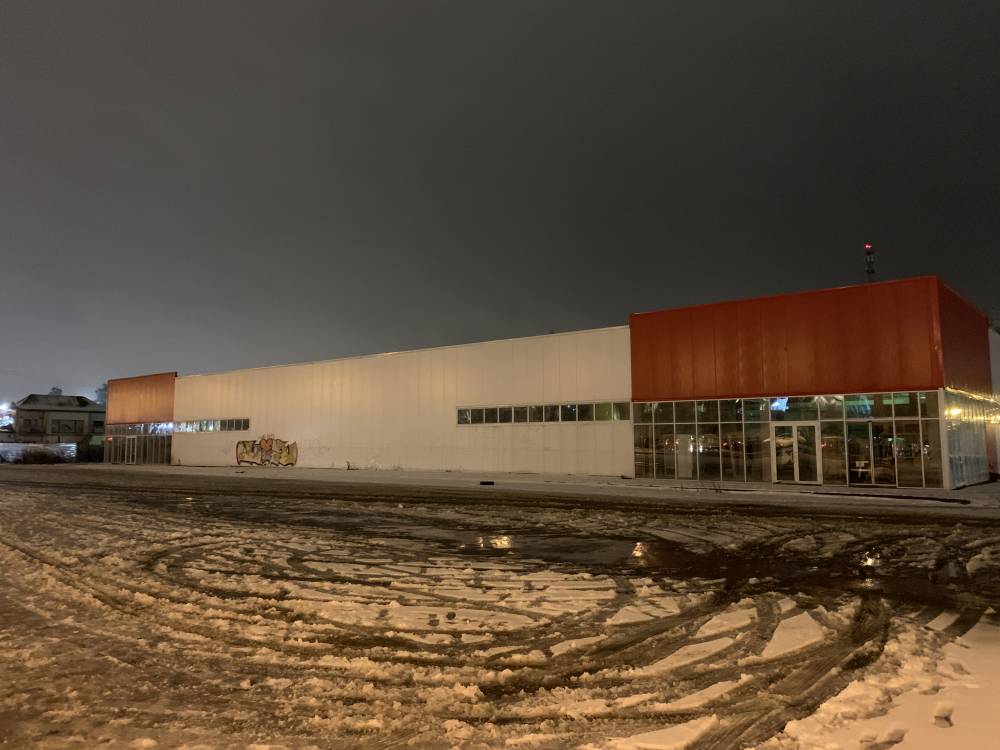 Структура Сбербанка получила разрешение на строительство ТЦ на Парковом