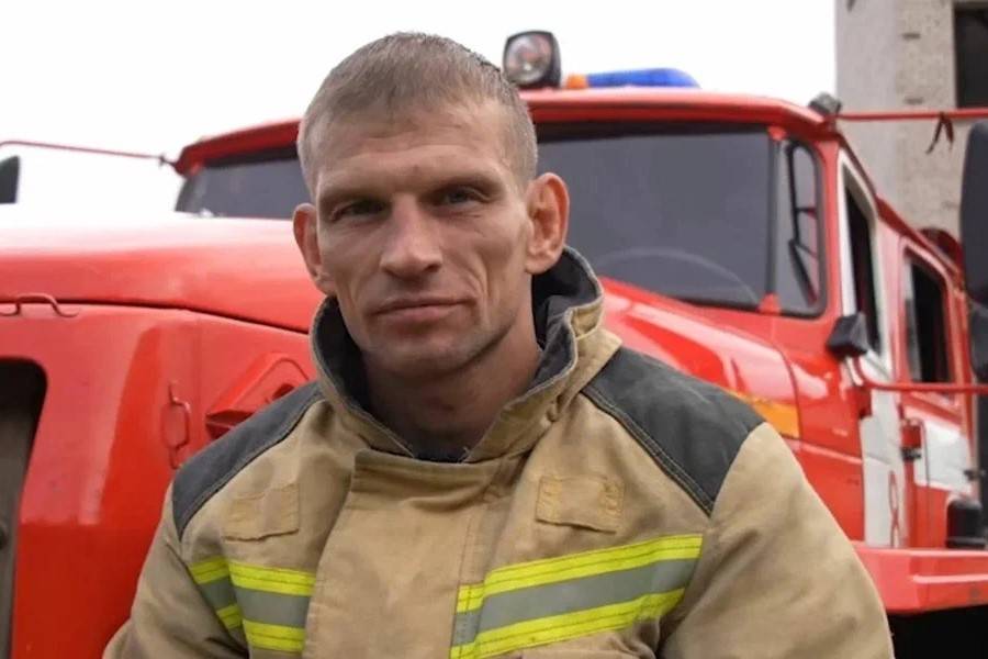 Пожарный из Нытвы стал финалистом телешоу «Суперниндзя» (16+)