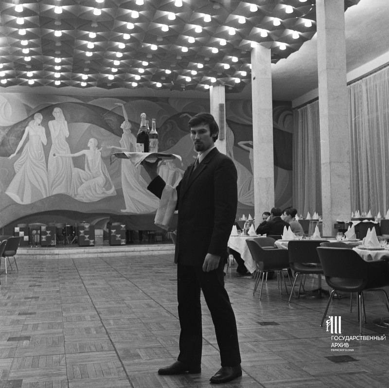 Из «Орбиты» в «Космос». Какими были советские кафе и рестораны в Перми? 
