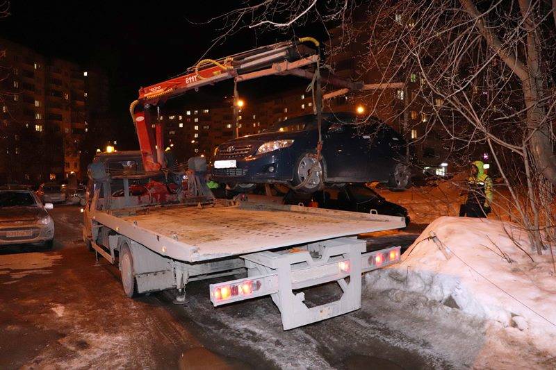 ​Житель Мотовилихинского района Перми лишился своей «Тойоты» из-за долгов за тепло