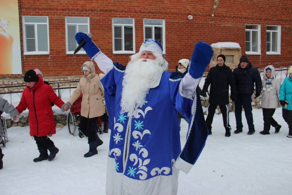 Пермский нефтяники дали старт новогоднему этапу «Марафона добрых дел»