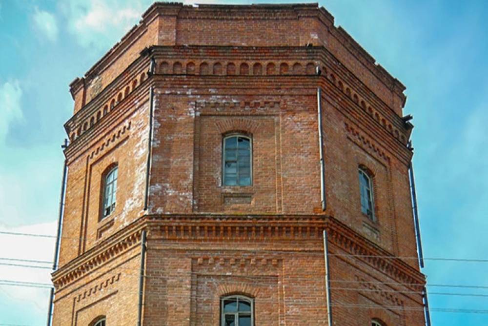 Историческую водонапорную башню в Чердыни переоборудуют в гостевой дом