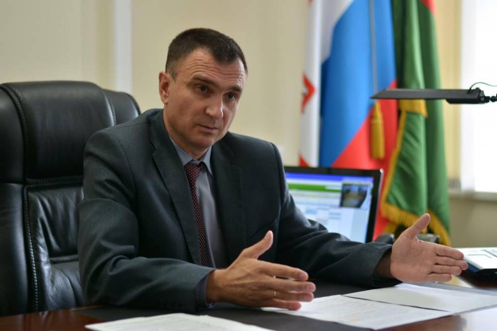 Главного судебного пристава в Пермском крае обвиняют в получении взятки в 1 млн рублей