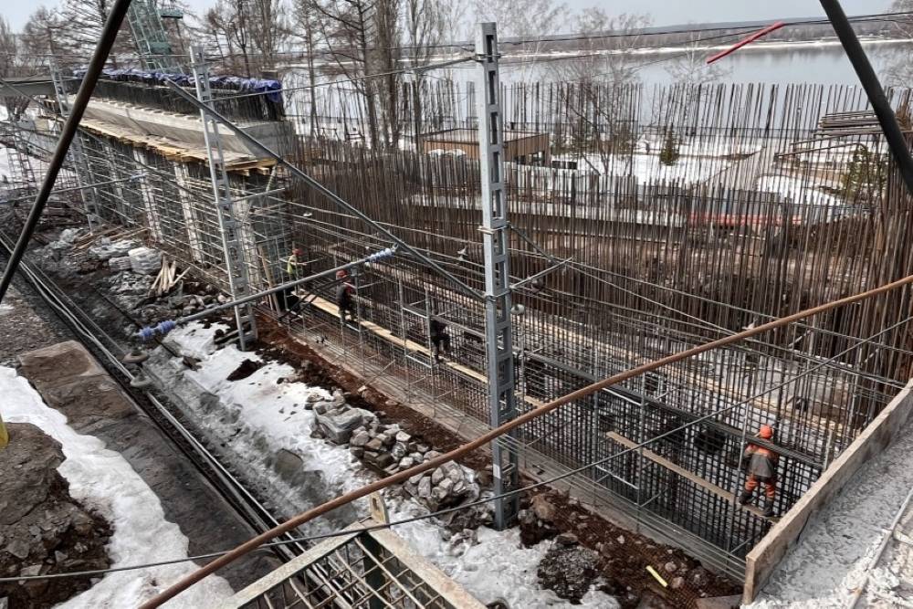 Работы на путепроводе по ул. Монастырской завершены на 65 %