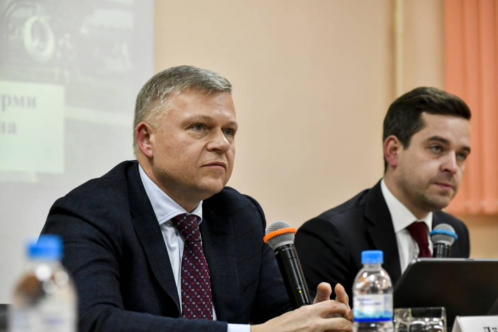 ​Глава Перми встретился с инициативными жителями Ленинского района