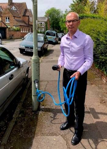 ​Пересесть на электричество. Business Class – о работе электромобилей в Оксфорде