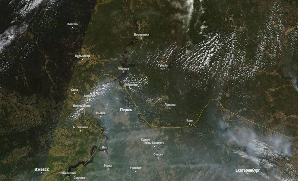 Синоптики Прикамья показали, как из космоса видно задымление от пожаров в Свердловской области