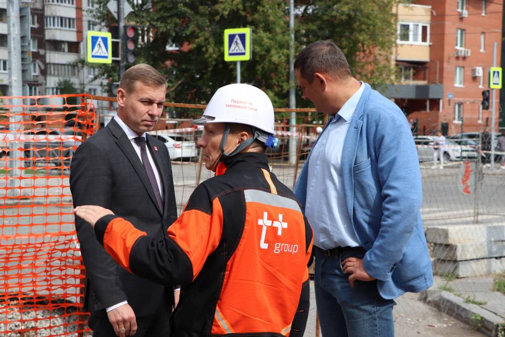 ​Артём Балахнин ознакомился с ходом проведения гидравлических испытаний «Т Плюс»