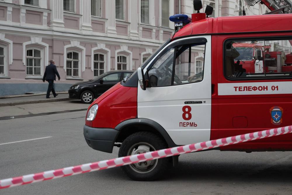 ​В Перми из-за угрозы взрыва эвакуировали школу