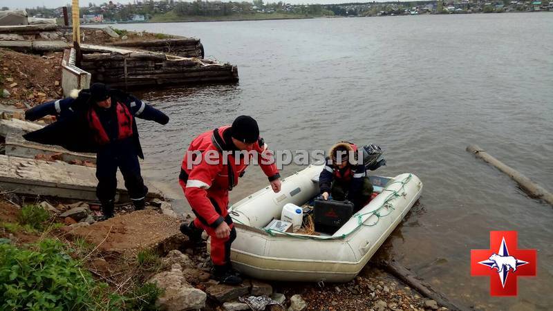 ​Спасатели рассказали, как поднимали со дна Камы затонувший автомобиль 