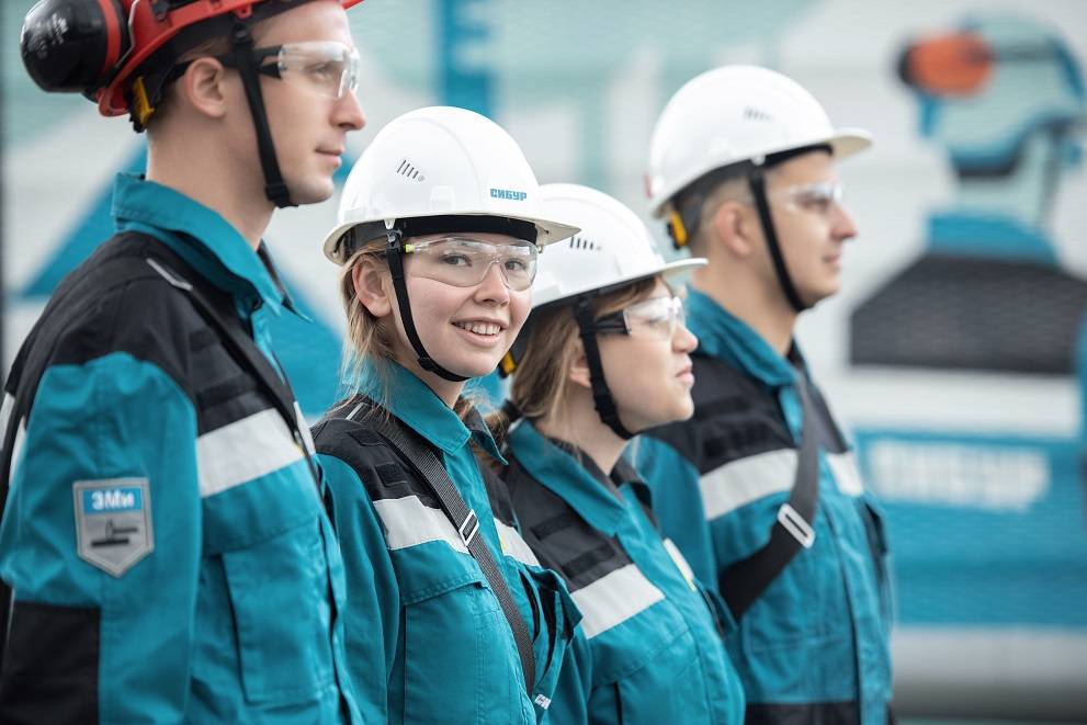 ТОП 300: «Сибур-Химпром»: стратегия ответственности. К природе, людям и городу