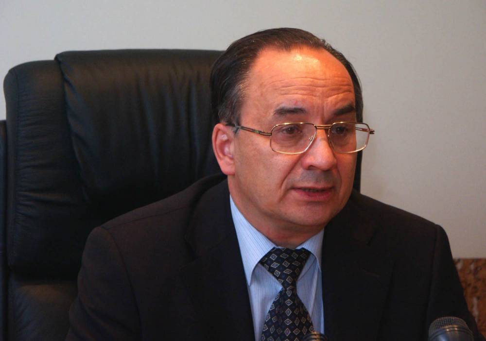 ​Президент РФ присвоил звание Героя Труда директору пермского авиапредприятия