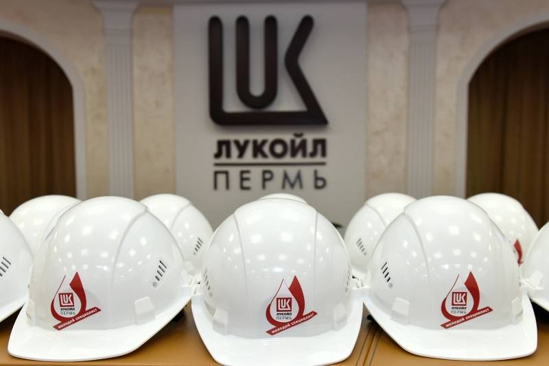 Восемь молодых нефтяников Прикамья поборются за звание лучших в  «ЛУКОЙЛе»