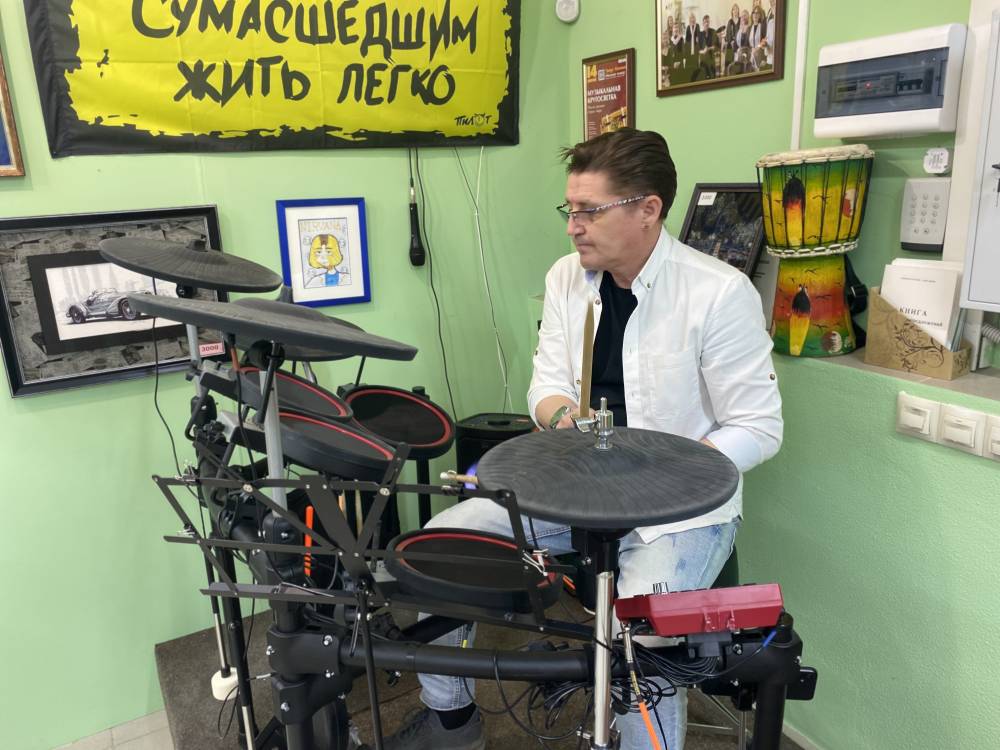 Безграничное в рамках. История владельца багетной мастерской «ОниксАрт» Владимира Шефера