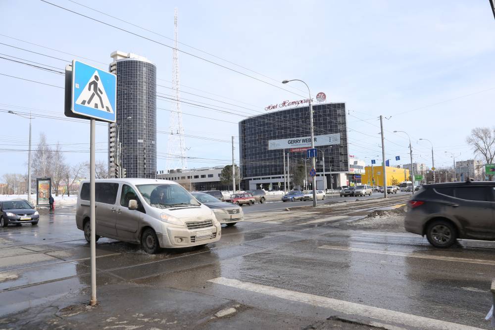 В Мотовилихинском районе временно ограничат движение транспорта вблизи будущего ТЦ «Лента»