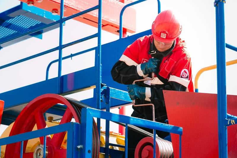 У пермских нефтяников – новый коллективный договор. Суммы некоторых выплат увеличены в разы