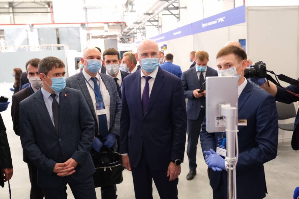 Дмитрий Махонин предложил разработать дорожную карту по промкооперации с «Транснефтью»