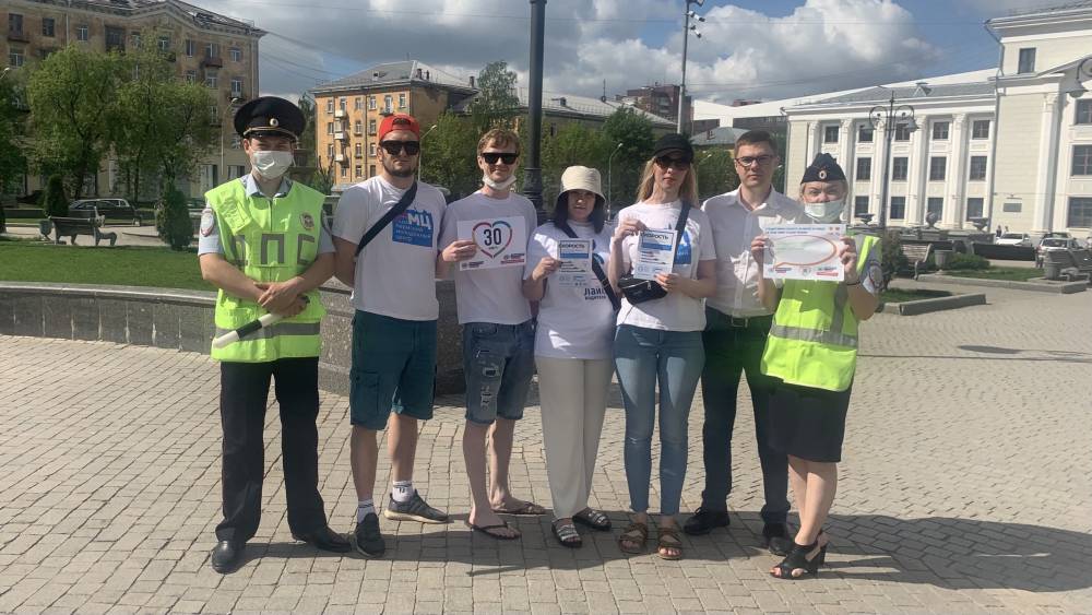 ​В Перми прошла акция «Лайк водителю» 