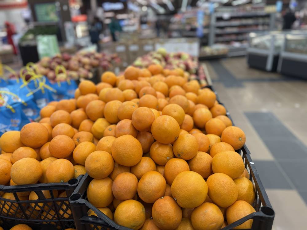 С начала года в Пермский край ввезли почти 56 тонн ягод и фруктов из Кыргызстана 