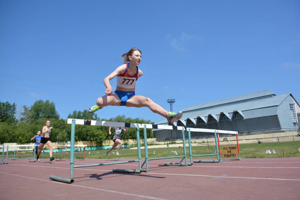 ​Первый стартовал. Обзор свежего номера Business Class
