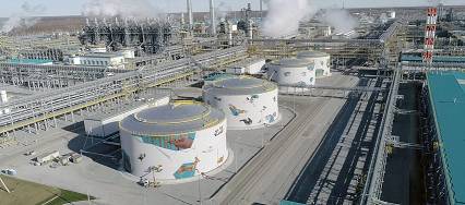 ​«Сибур-Химпром» превратил технические резервуары в экологические арт-объекты