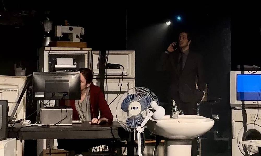 Премьера спектакля «Сережа очень тупой» (16+) в Пермском Театре-Театре открылась лекторием