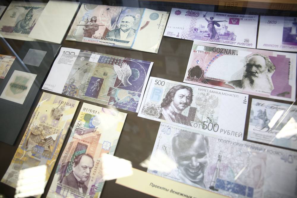 ​Пермяков приглашают на ярмарку «Антикварный базар»  