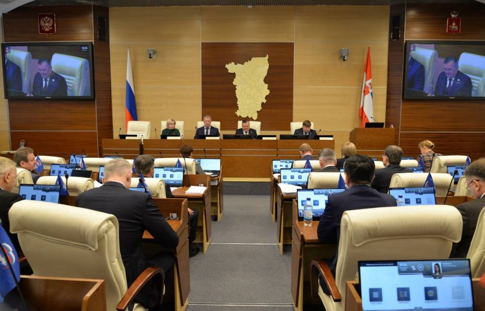 ​Спикер краевого парламента Валерий Сухих анонсировал рассмотрение проекта бюджета на три года