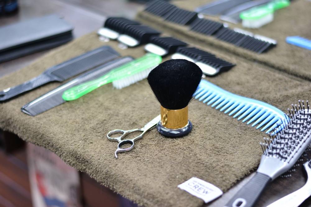 Роспотребнадзор: салонам красоты в Прикамье разрешено оказывать только парикмахерские услуги