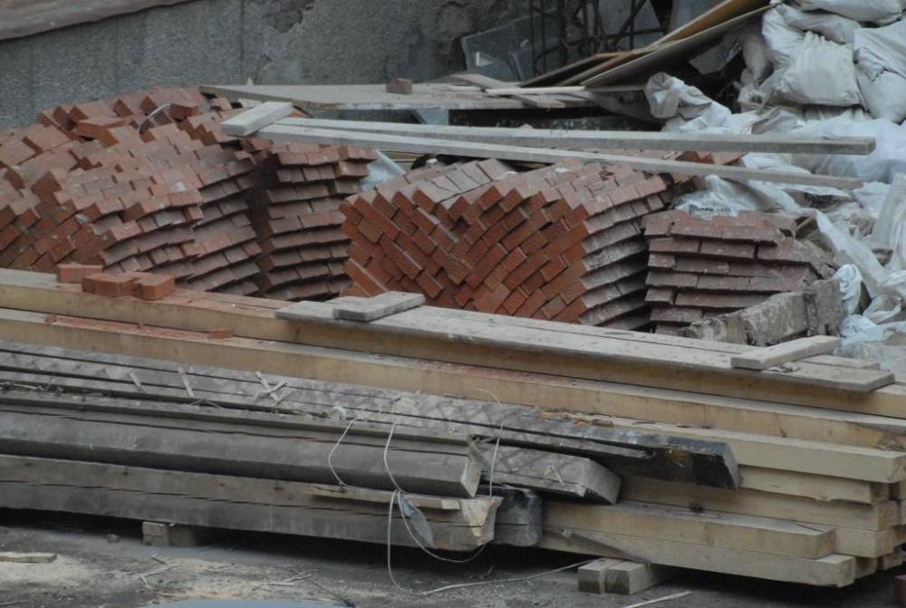 СМИ: в магазине Перми на ребенка упали стройматериалы 