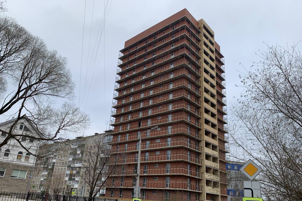 Накрененный долгострой на КИМ в Перми вновь выставили на торги