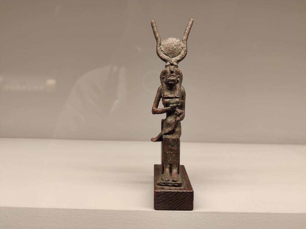 Мумии открыли крышки. Пермская галерея представила выставку, посвященную Древнему Египту (6+)