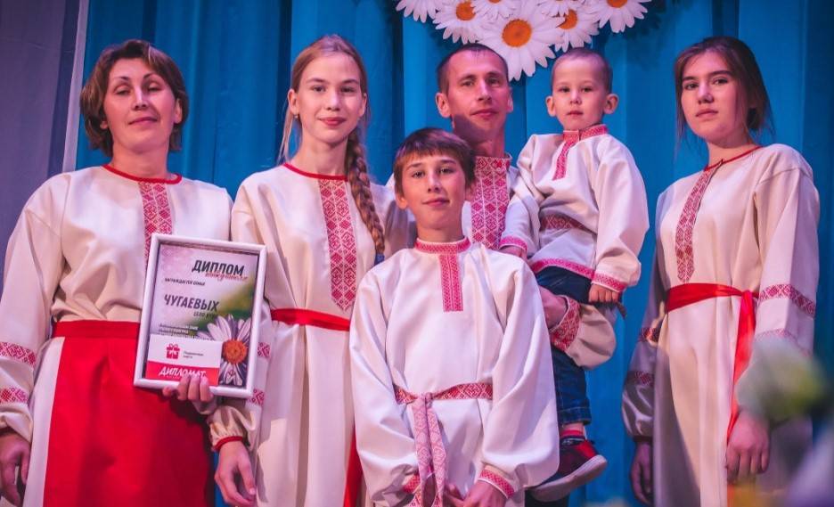 Многодетная семья из Пермского края победила на Всероссийском конкурсе «Семья года»