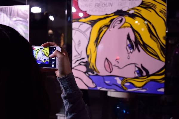 Пермяки не торопятся приобретать розовые аксессуары