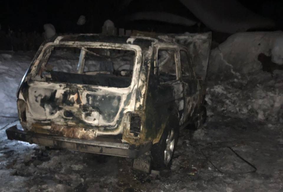 В Губахе мужчина сгорел в собственной машине