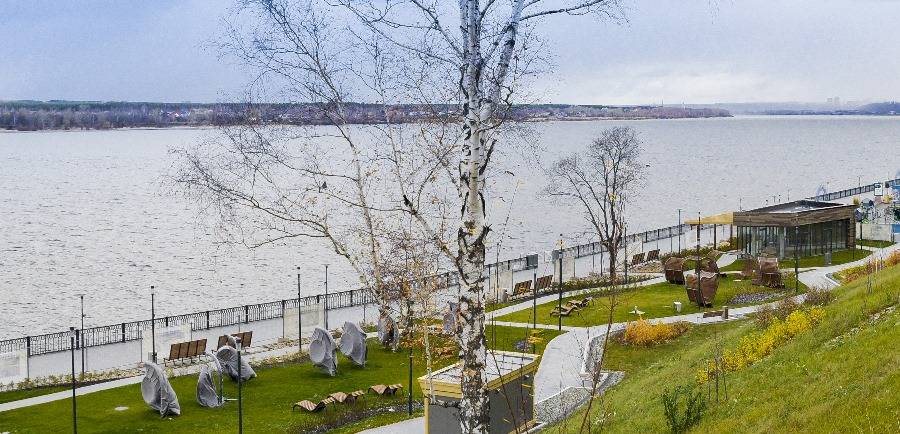 ​В Перми продолжается ремонт набережной реки Камы 