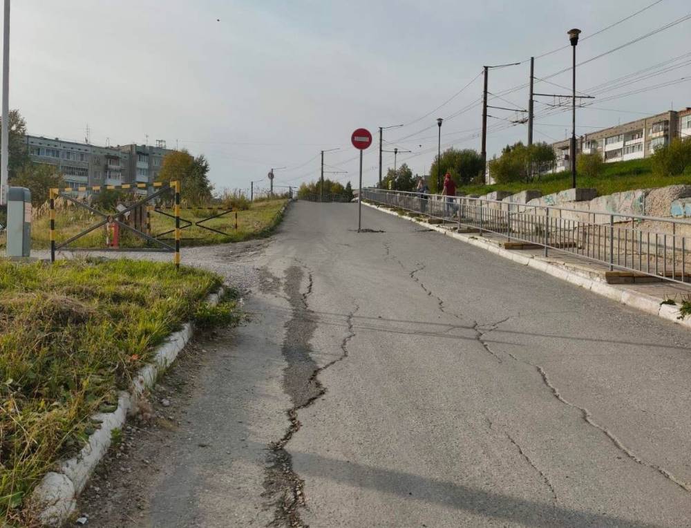 В Березниках запрещающий знак установили по центру дороги