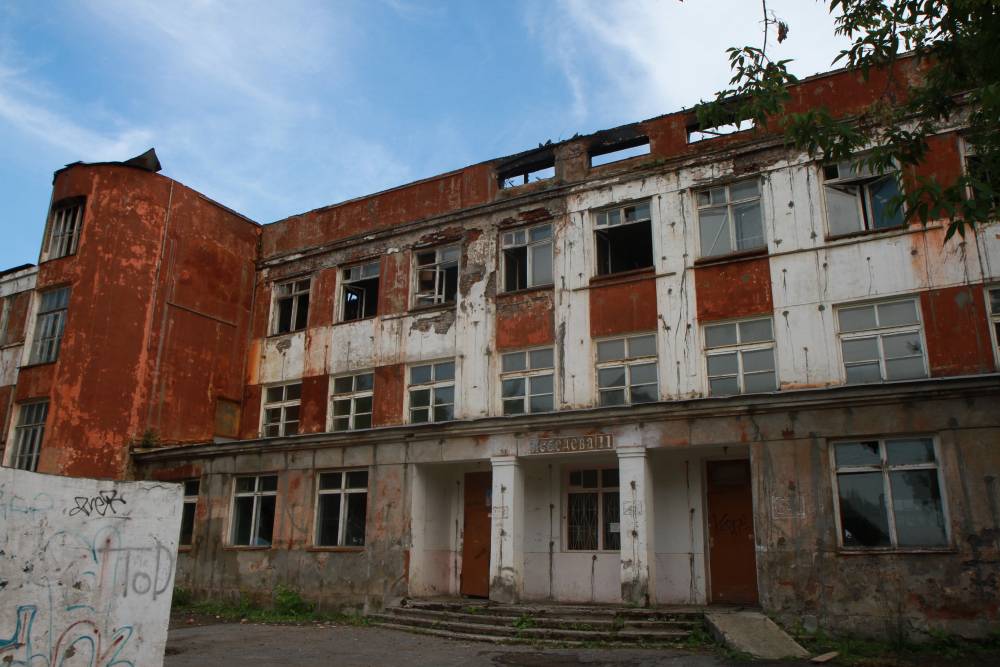 ​Историческое здание бывшей поликлиники в Мотовилихе могут реконструировать в гостиницу