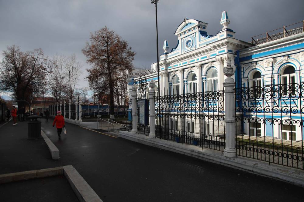 ​После перевода в краевую собственность Пермский ТЮЗ вновь возглавил Артем Агеев