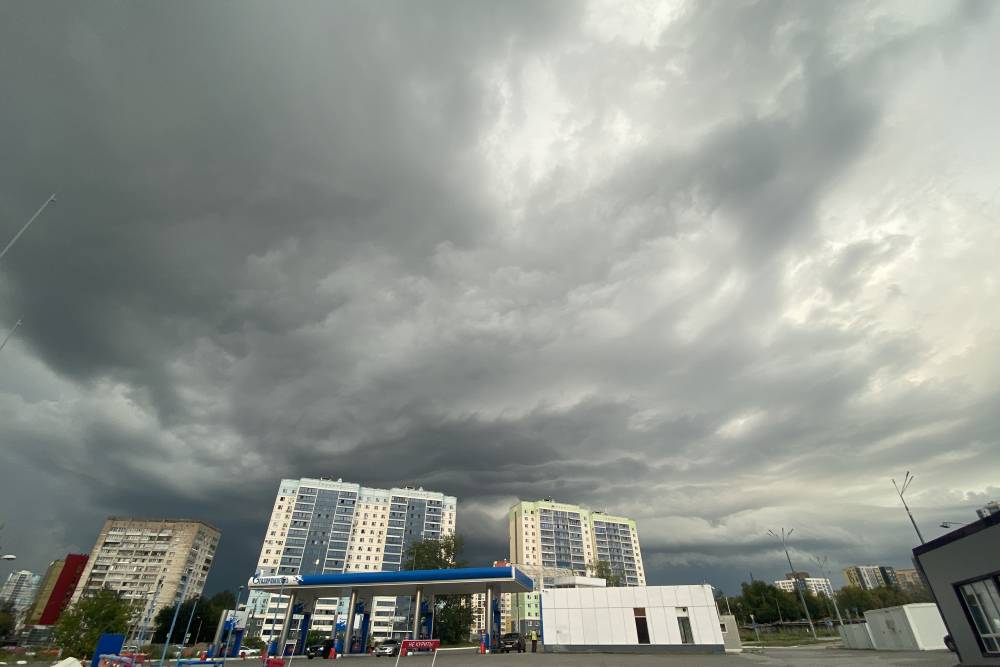 Жителей Пермского края предупредили о надвигающихся сильных дождях и грозах