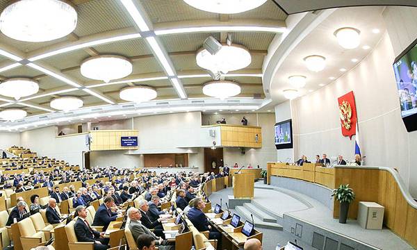 ГД РФ приняла законопроект Турчака об упрощении порядка декларирования для сельских депутатов