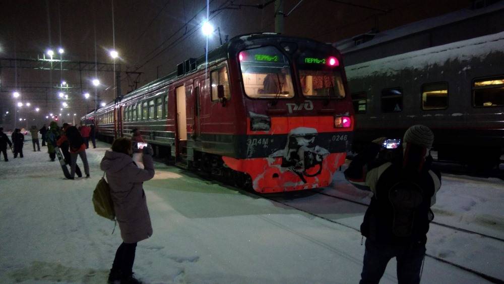 С песнями и встрясками. Как соцсети отреагировали на закрытие участка Горнозаводской ветки
